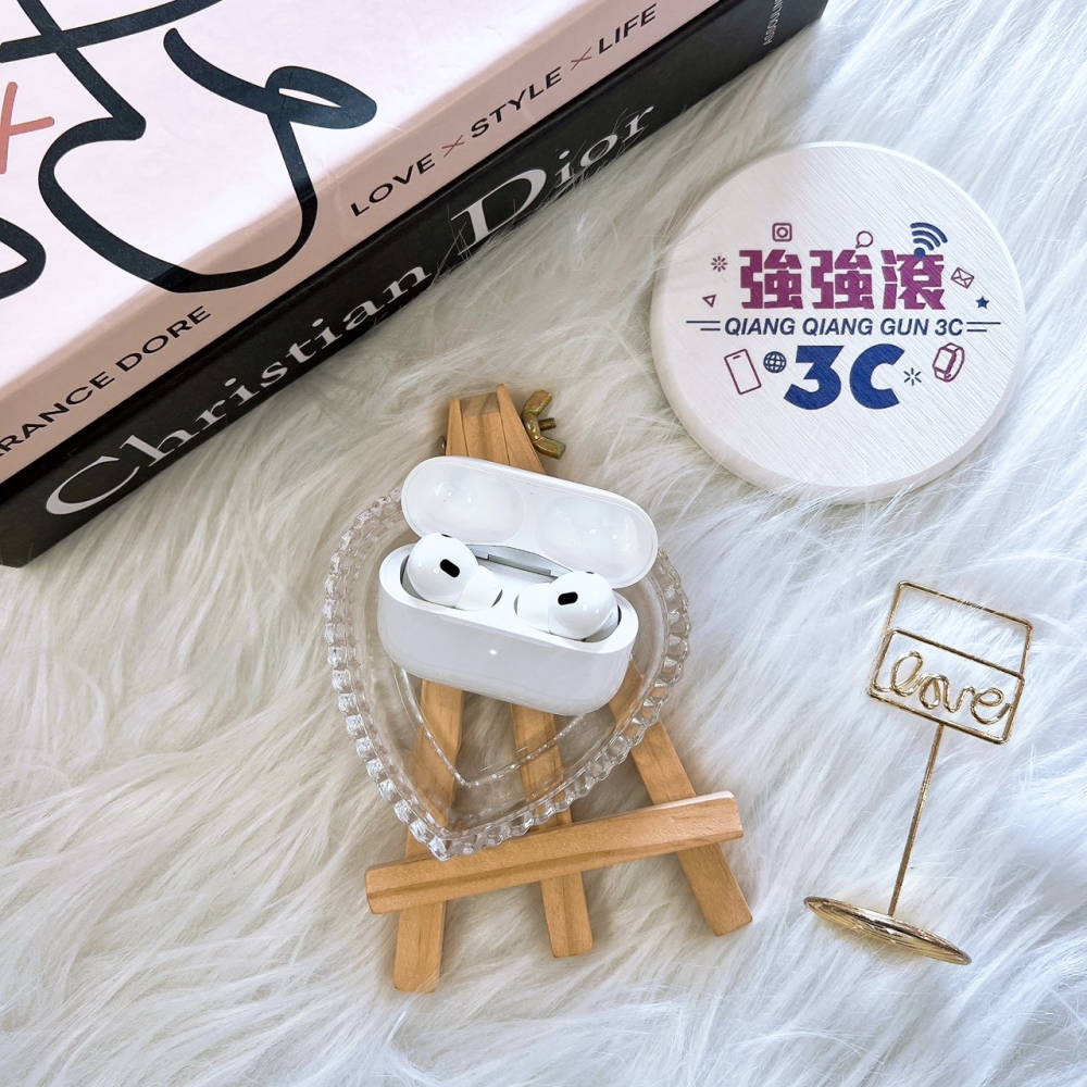 二手 AirPods Pro 2 USB-C *6QF93 (店保30天)