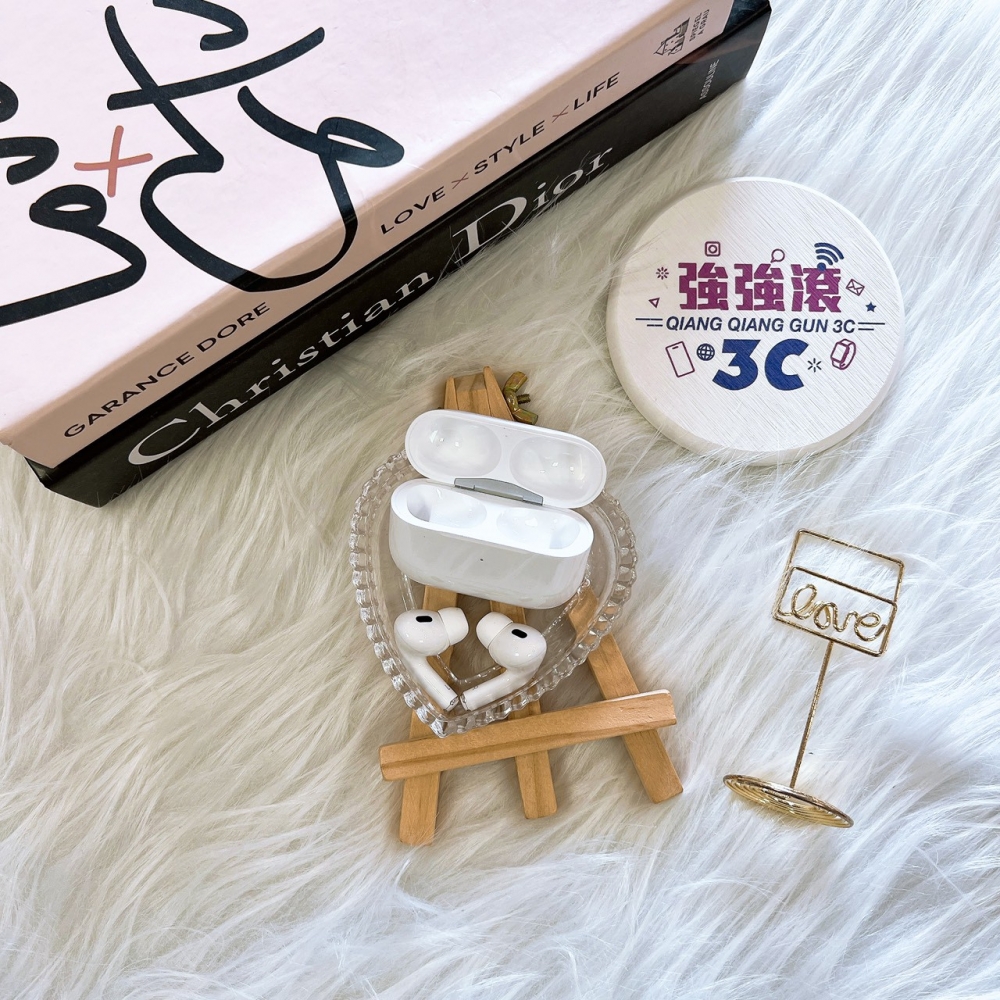 二手 AirPods Pro 2 USB-C *6QF93 (店保30天)