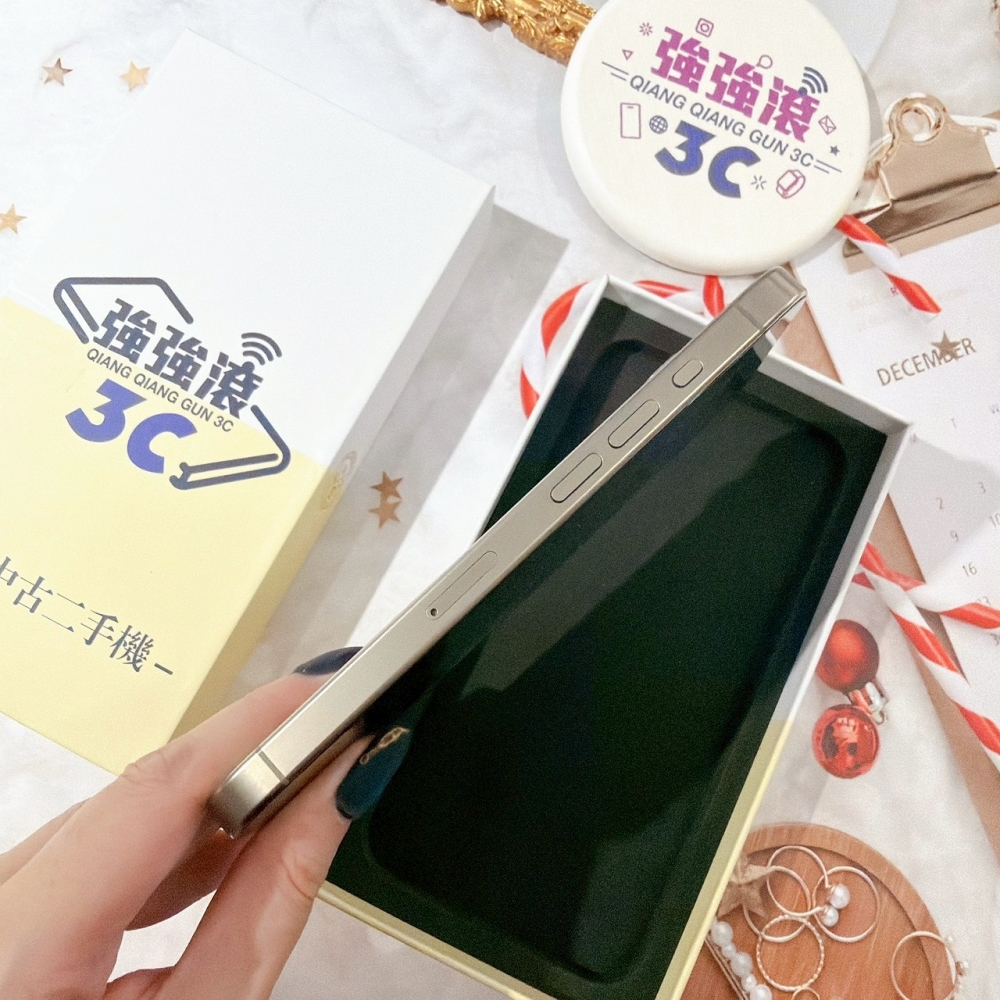 善化-二手 iPhone15 Pro 256G 原色#40251（店保30天）
