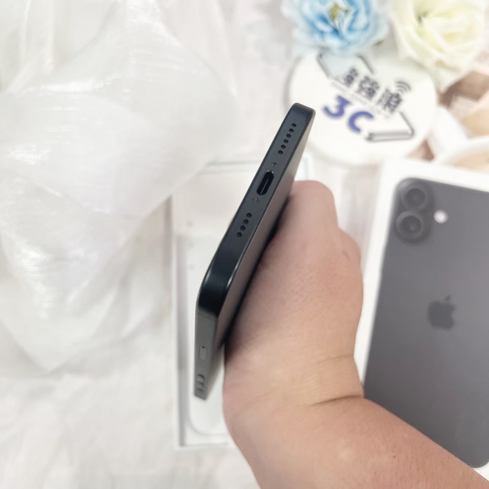 二手 iPhone 16 Plus 128G 黑色*62450（原廠保內）