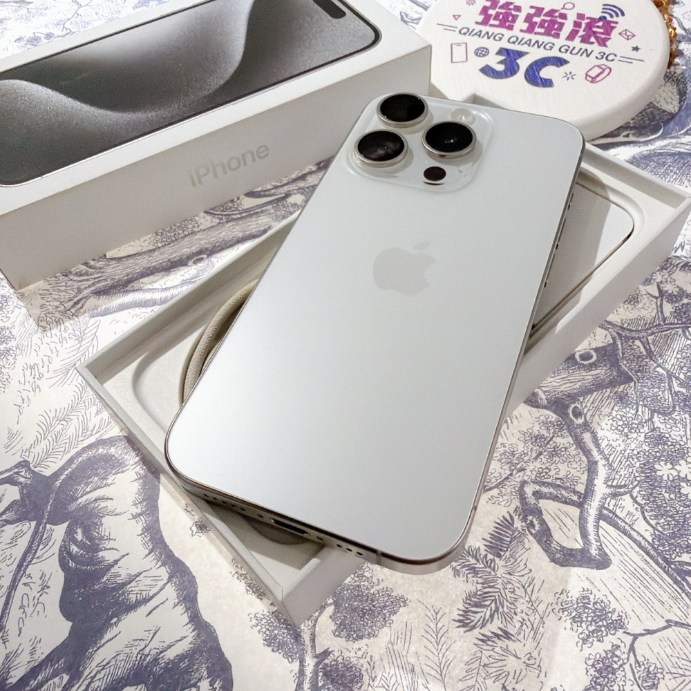 善化-二手iPhone15 Pro 128G 白色 #98630(店保365天)