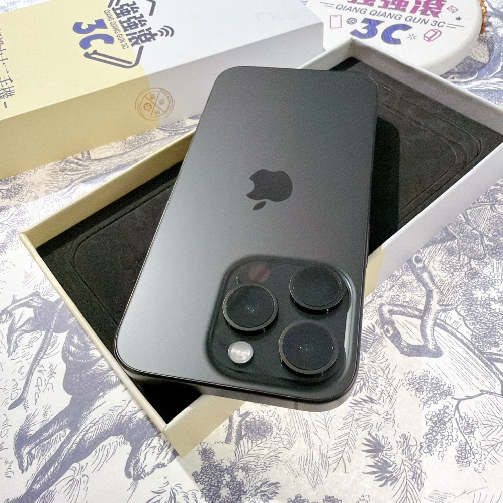 善化-二手 iPhone15 Pro 256G 黑色#92289（店保365天）