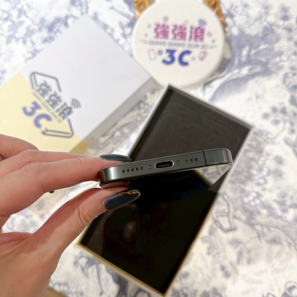 善化-二手 iPhone15 Pro 256G 黑色#92289（店保365天）