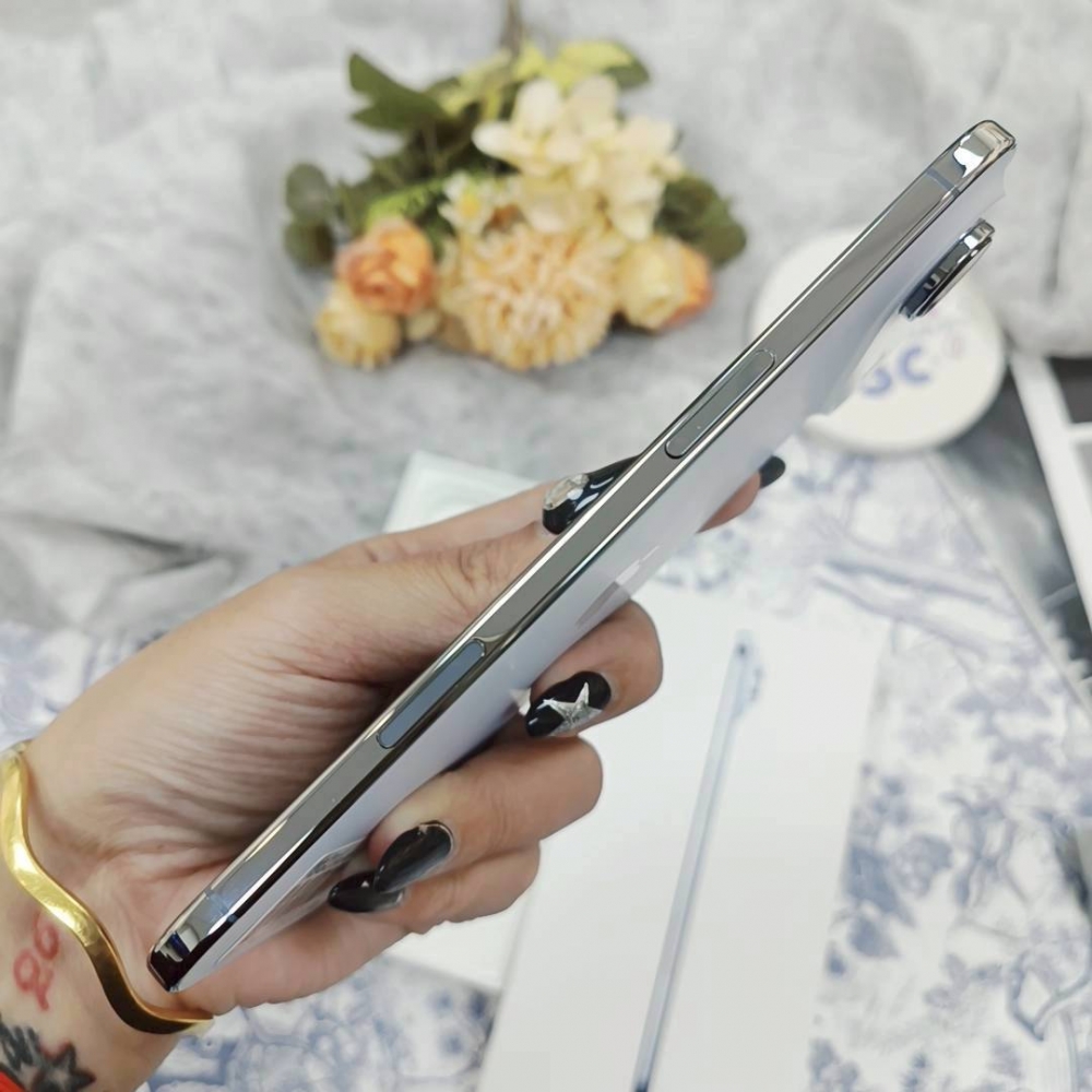 歸仁-二手 iPhone AIR 256G 藍色 #28157(原廠保固)