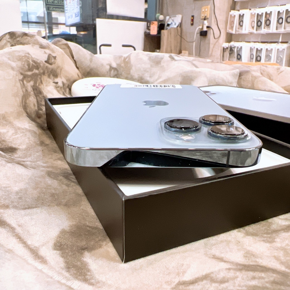 二手-iPhone13ProMax256G 藍色*95716 (店家保固365天)