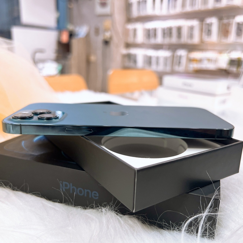二手-iPhone12ProMax 256G 藍色*95105（店家保固90天）