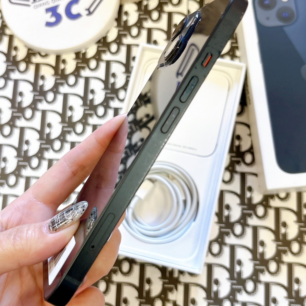 二手 iPhone 13 128G 黑色*59218 (店家保固365天)