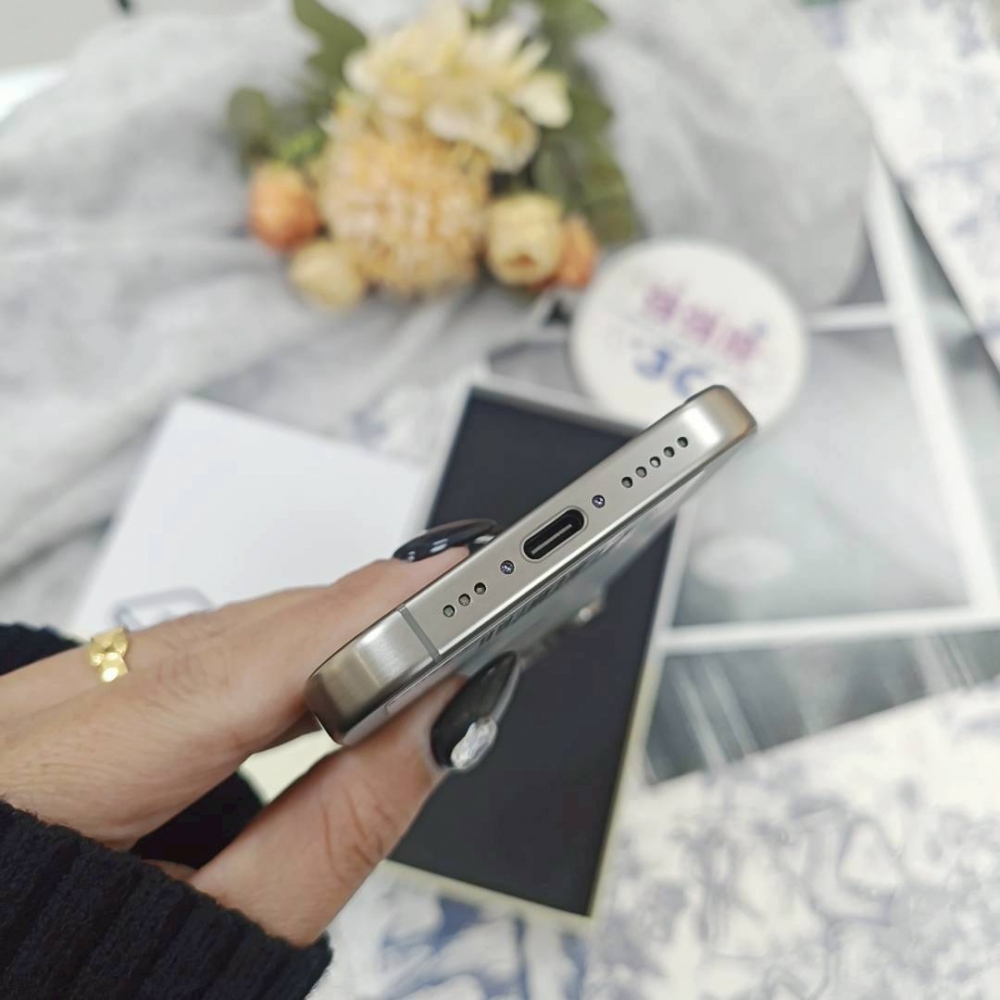 歸仁-二手iPhone15pro 128G 原鈦色＃53849（店家保固365天）