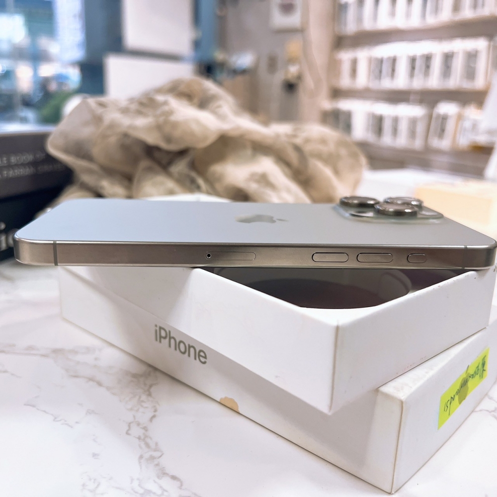 二手 iPhone15 Pro Max 256G 原色#13440(店保365天)
