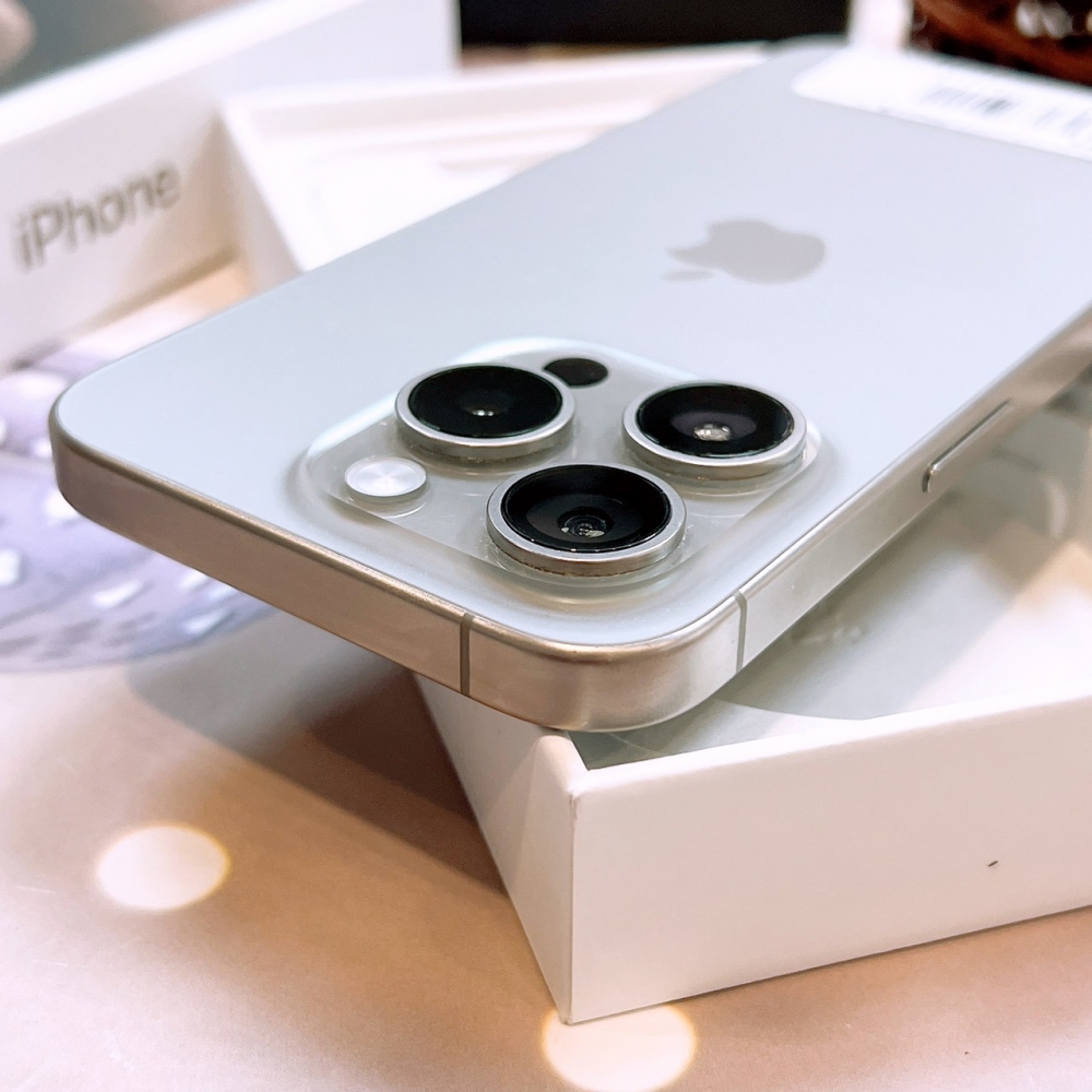 二手-iPhone15Pro 256G 原色*76053(店家保固365天)