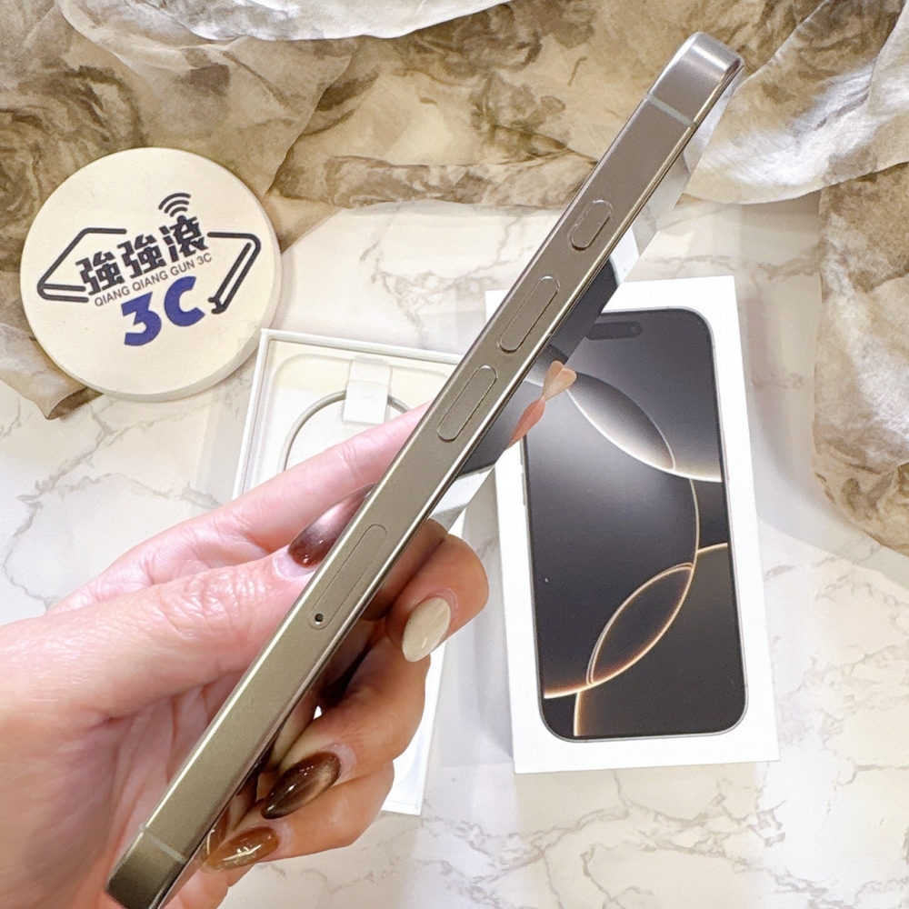 二手-iPhone16Pro 256G 原色*09987(店家保固365天)