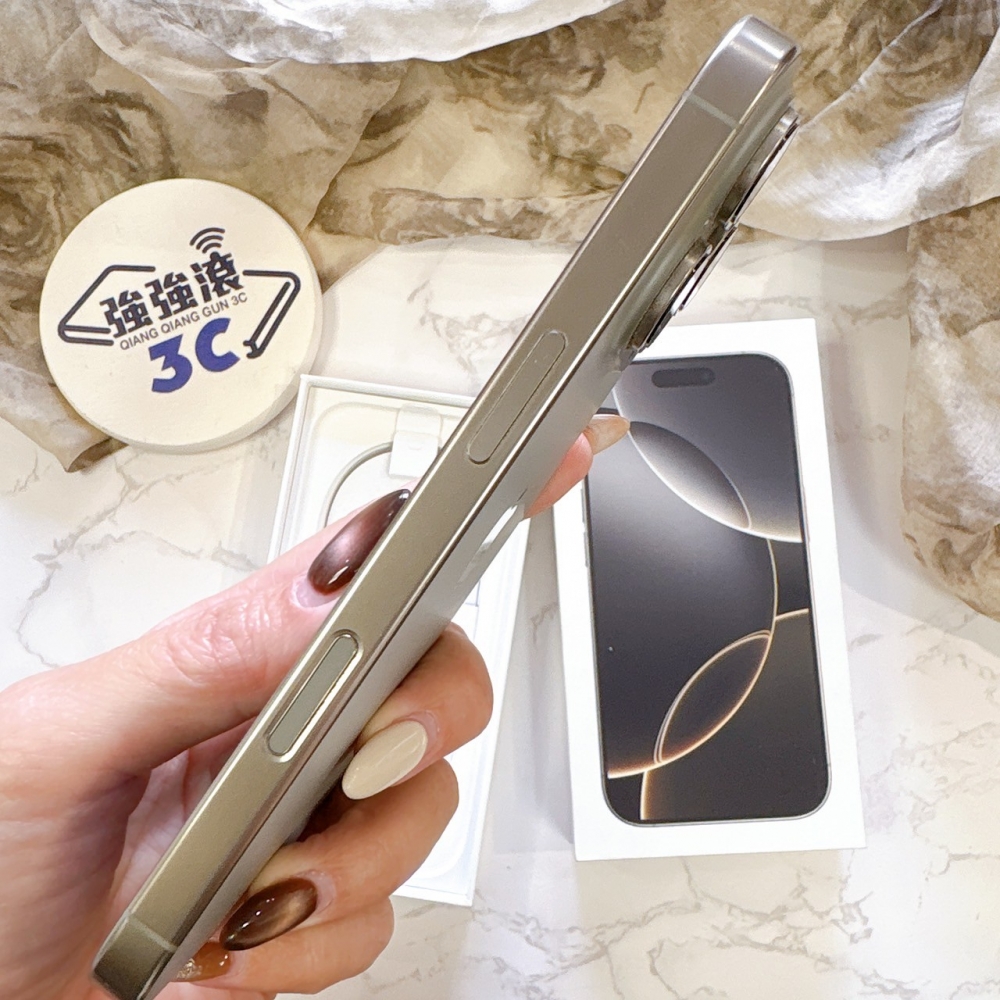 二手-iPhone16Pro 256G 原色*09987(店家保固365天)