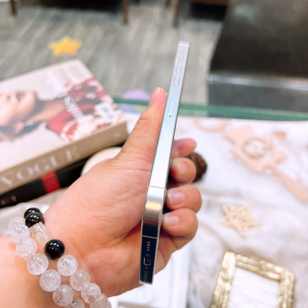 二手-iPhone16ProMax 512G 白色*10683（店家保固365天）