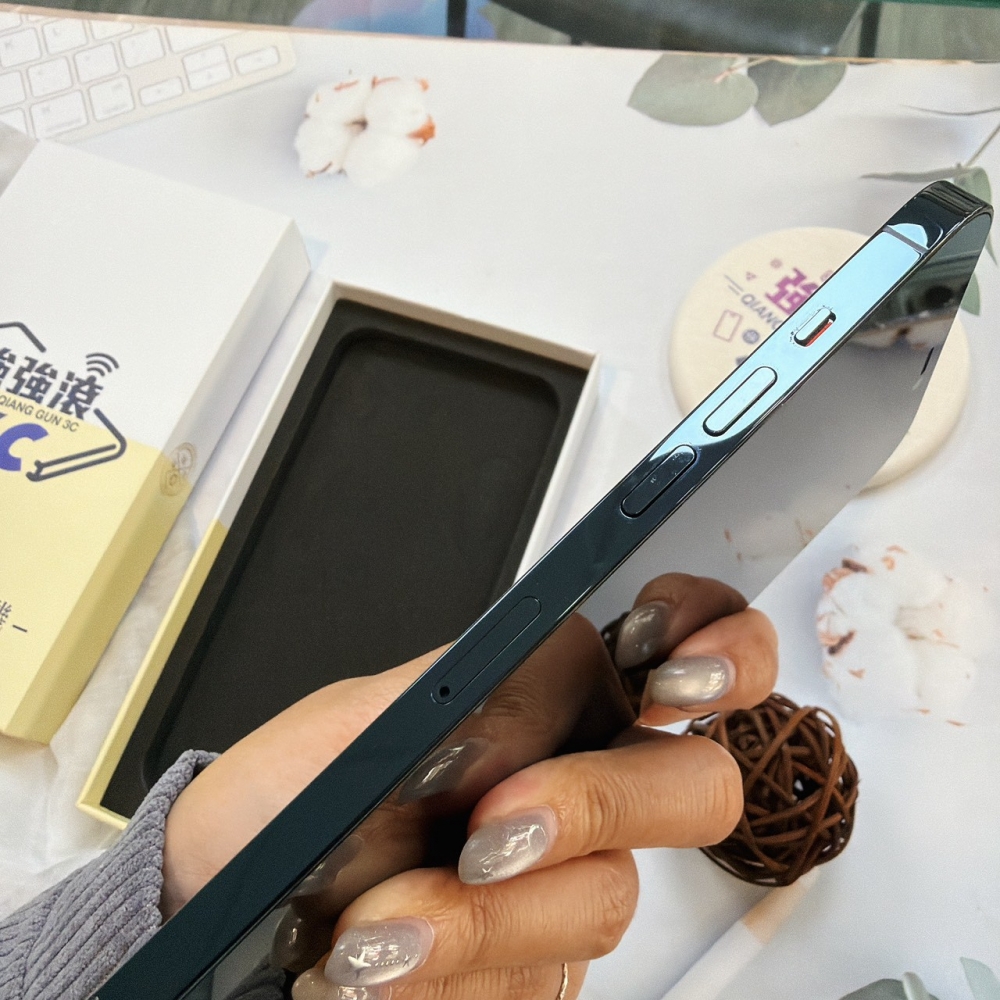 二手 iPhone 12 Pro Max 128G 藍 *76925(店保90天)