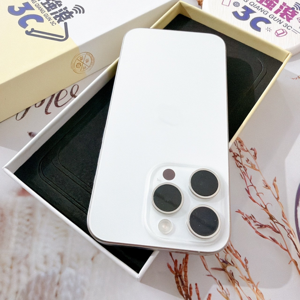 善化-二手 iPhone15 Pro 256G 白色#91967(店保365天)