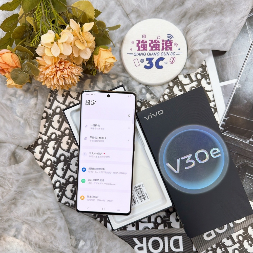 歸仁-二手Vivo V30e 8+256G白色#78652(店家90天)