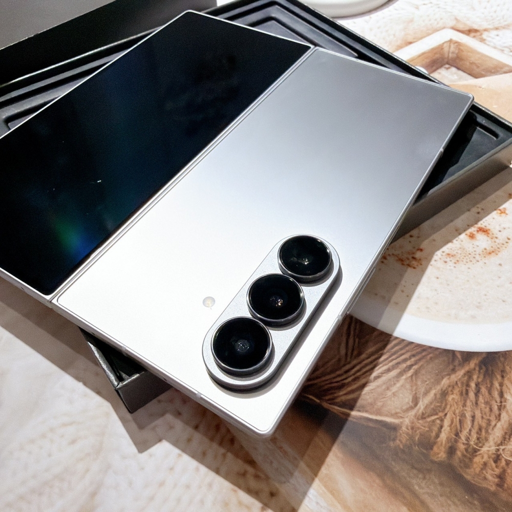 善化-二手 三星 Z Fold 7 12+512G 銀色*05743(原廠保內)