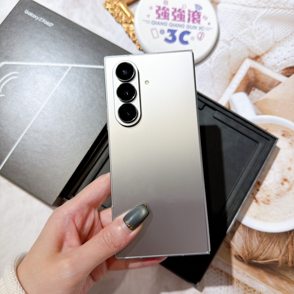 善化-二手 三星 Z Fold 7 12+512G 銀色*05743(原廠保內)