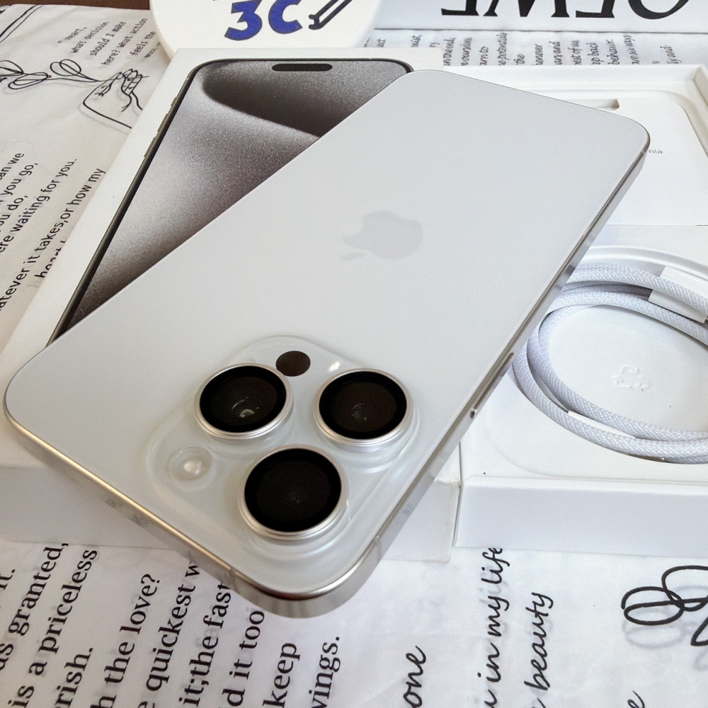 鹽行-二手 iPhone15 ProMax 256G 白色#03140（店保365天）