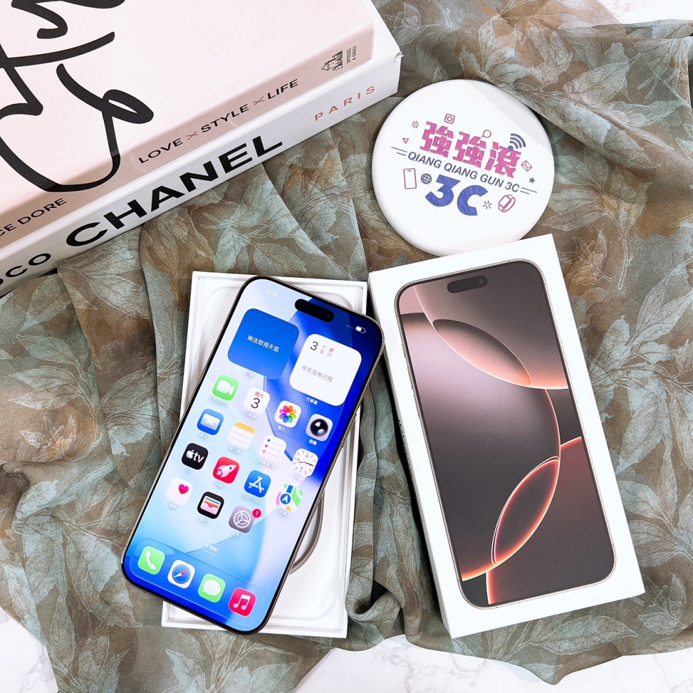 二手 iPhone 16 Pro Max 256G 金色*87879（原廠保內）