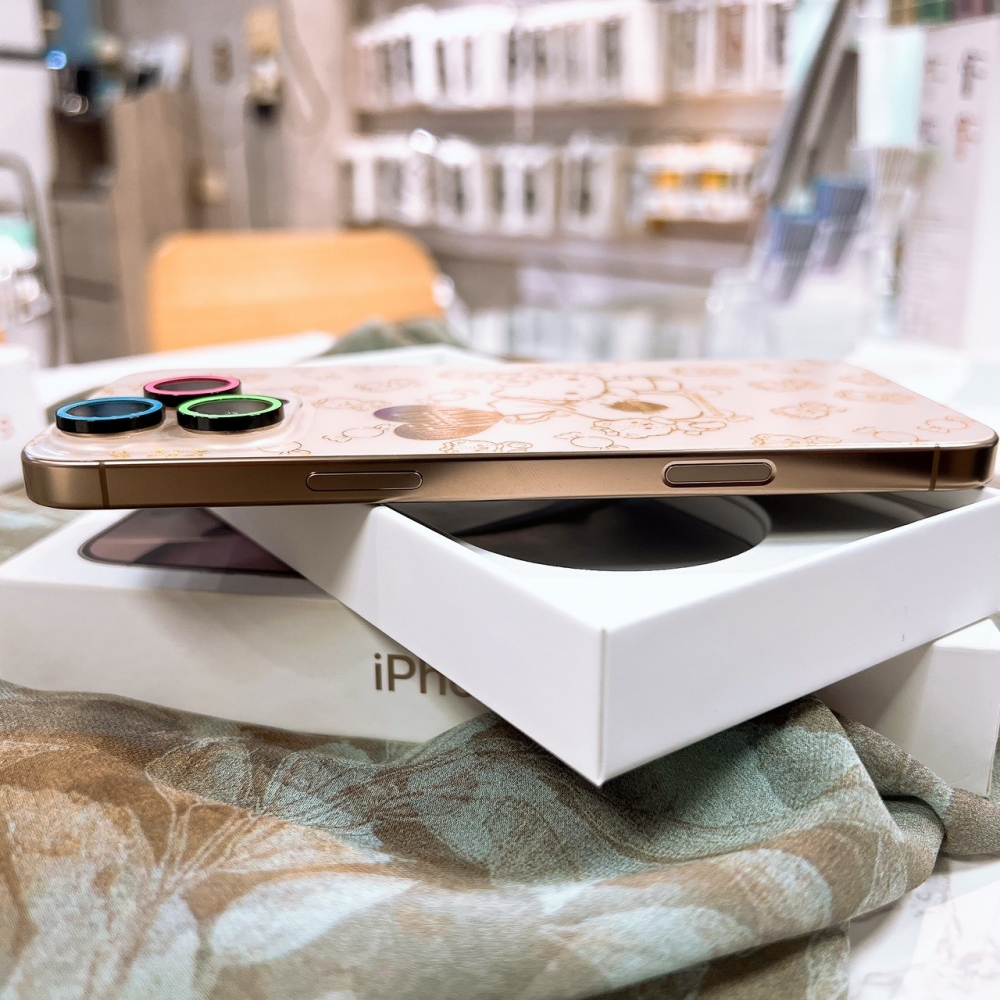 二手 iPhone 16 Pro Max 256G 金色*87879（原廠保內）