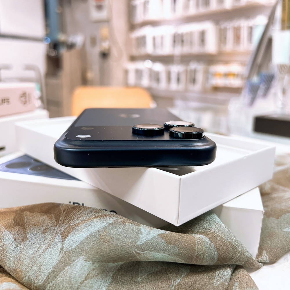 二手 iPhone17 Pro MAX 512G 藍色#73394（原廠保固）