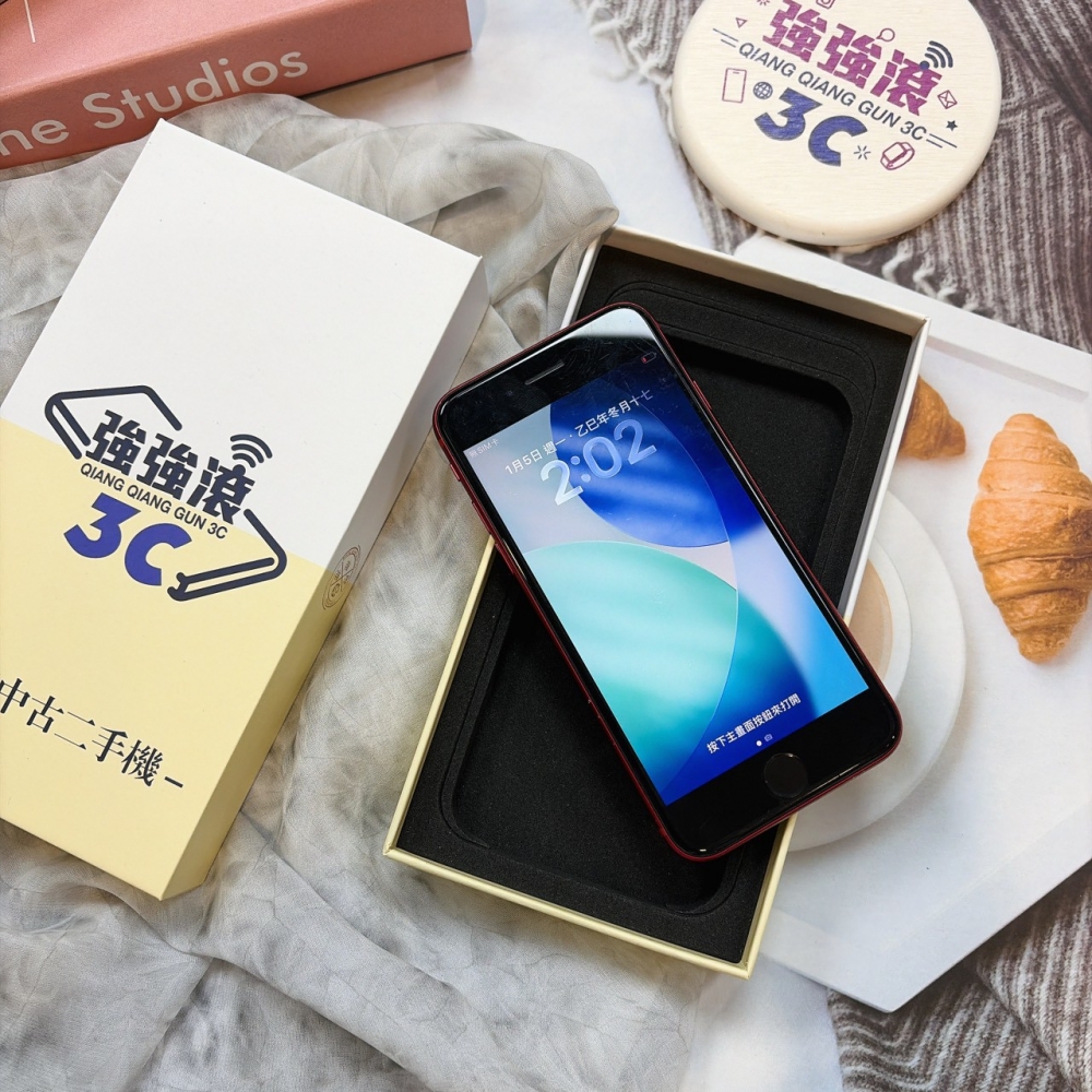 二手 SE3-128G紅色*92817(店保90天）