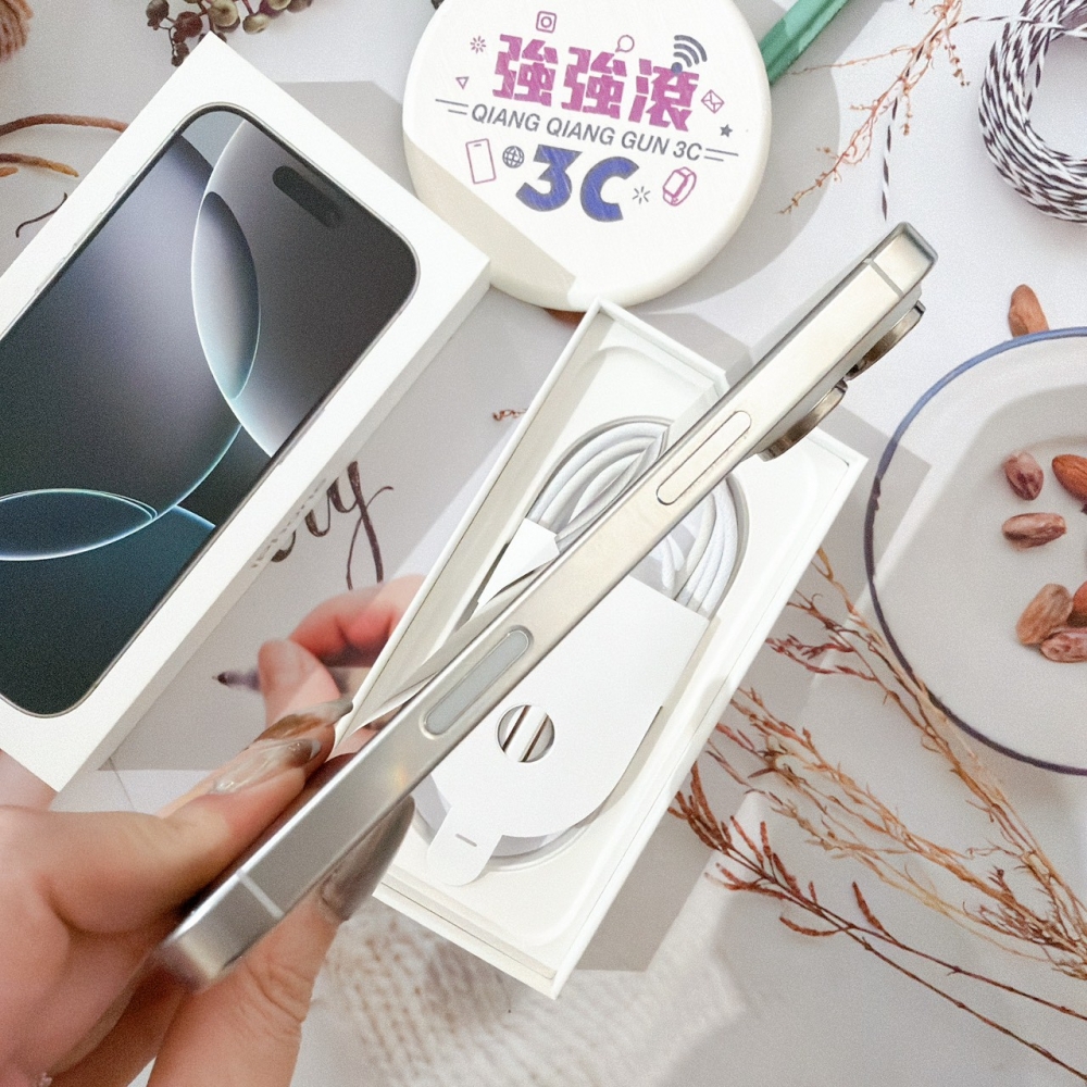 善化-二手 iPhone16 Pro 256G 白色 #52332（店家保固365天）