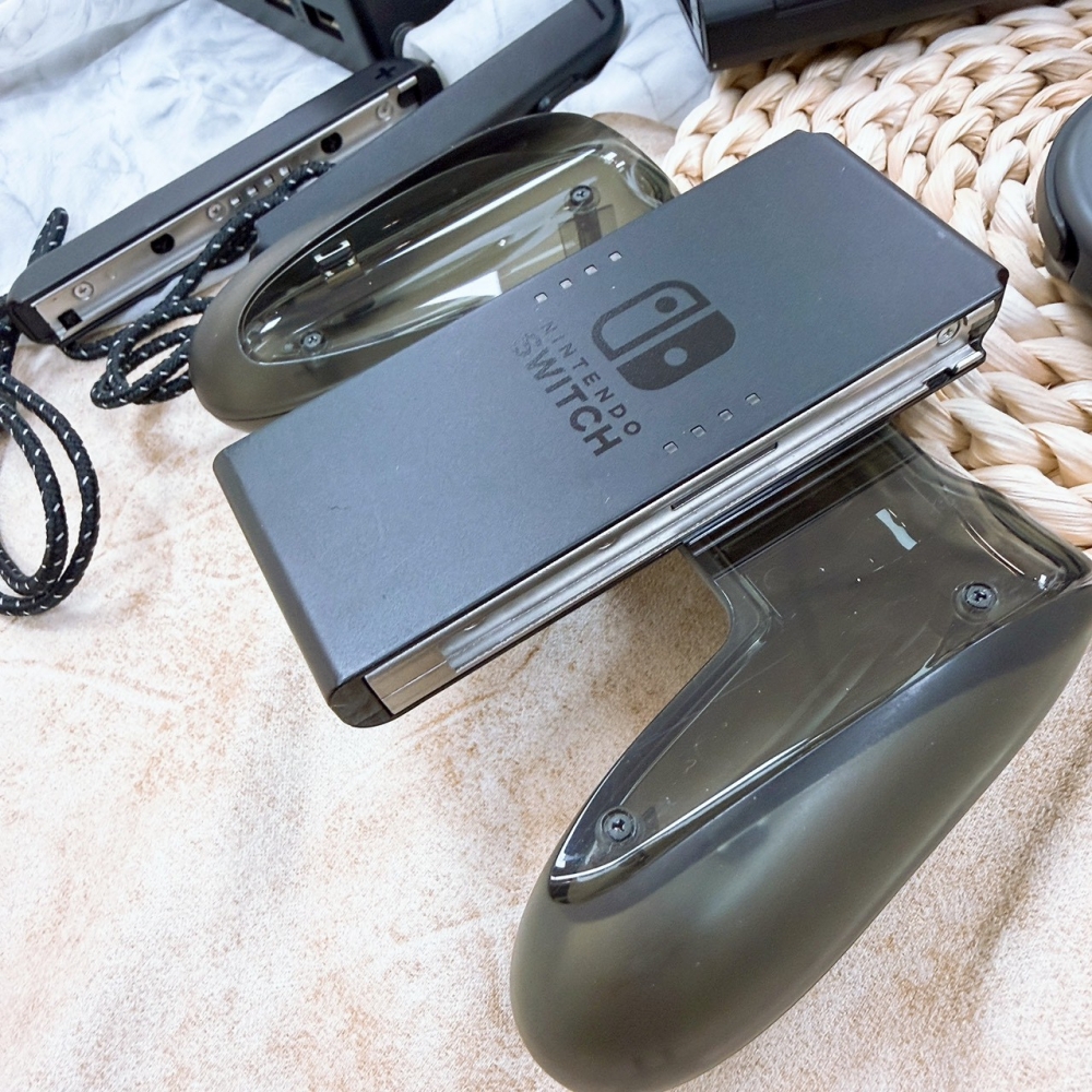 歸仁-二手Switch 電力加強版 黑色＃19599（店保30天）