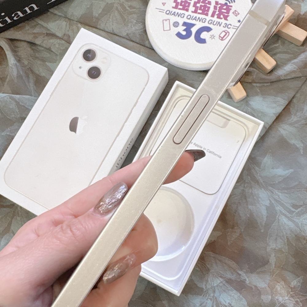 二手 iPhone13 128G 白色*64083 (店家保固365天)