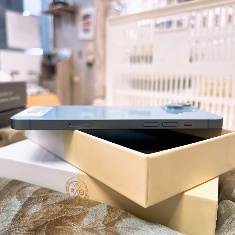 二手 14Plus256G 藍色*06091(店家保固365天)