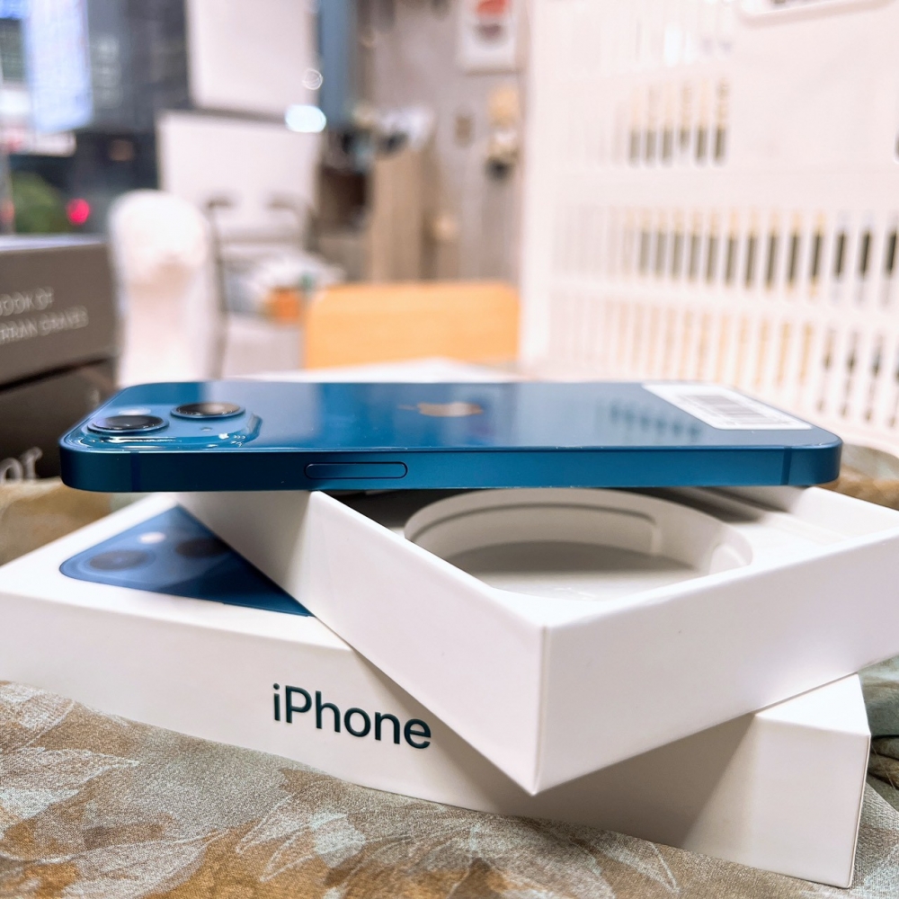二手 iPhone 13 256G 藍色*56471 (店家保固365天)