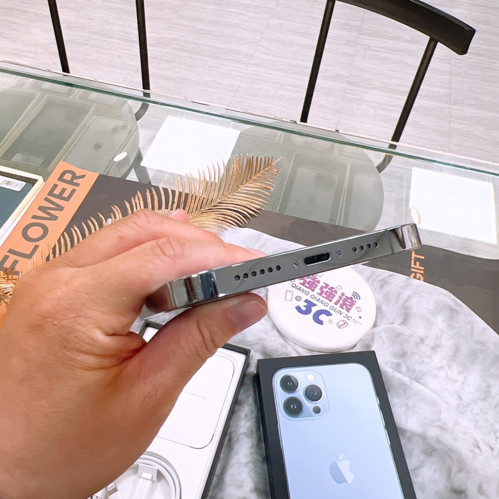 二手 13Promax256G 藍色*58571 (店家保固365天)