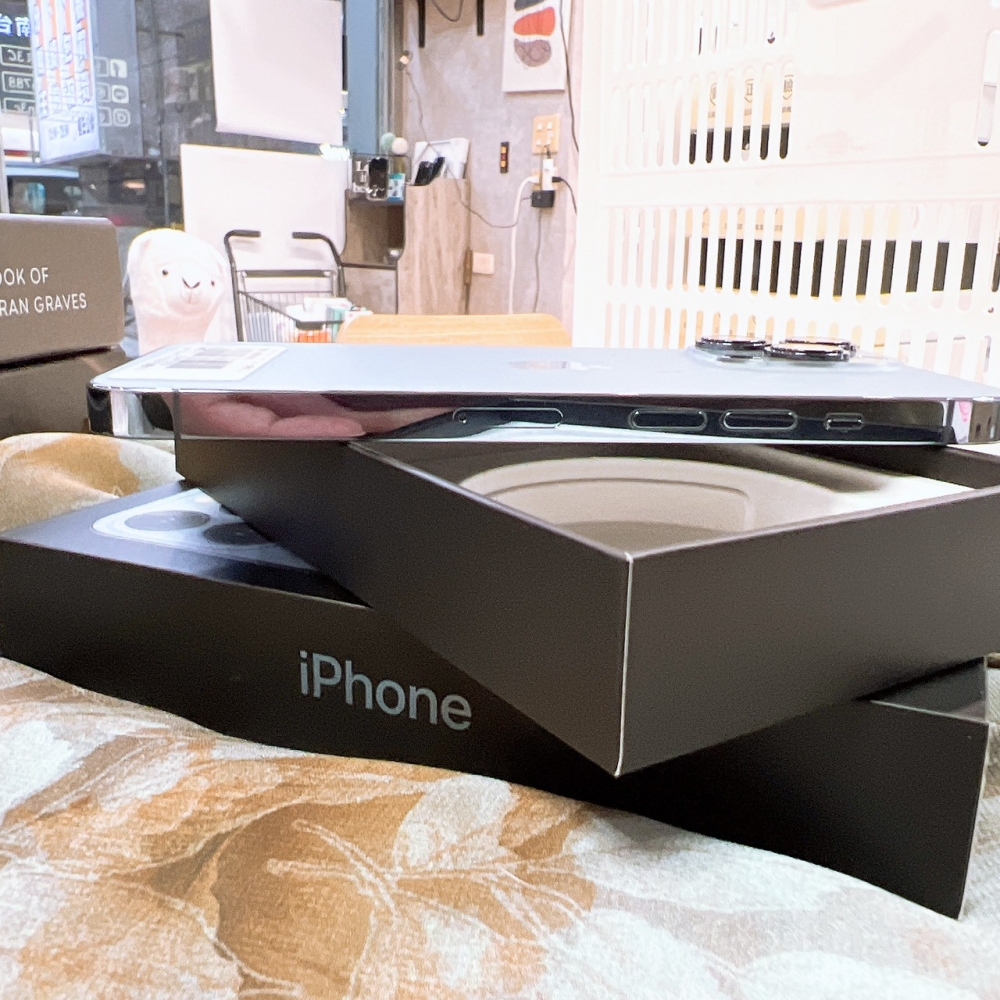 二手 iPhone13 Pro 512藍*04334(獨家保固365天)