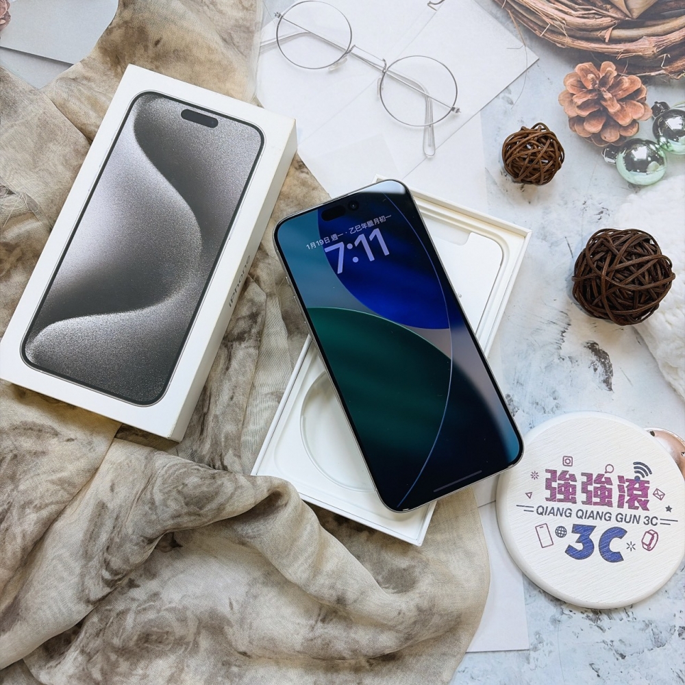 二手 iPhone15 Pro Max 256G 白色#91362(店保365天)