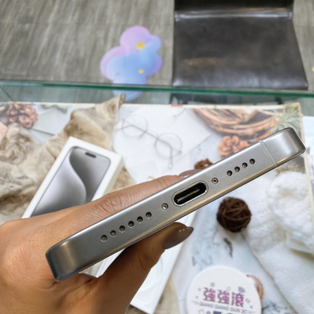 二手 iPhone15 Pro Max 256G 白色#91362(店保365天)