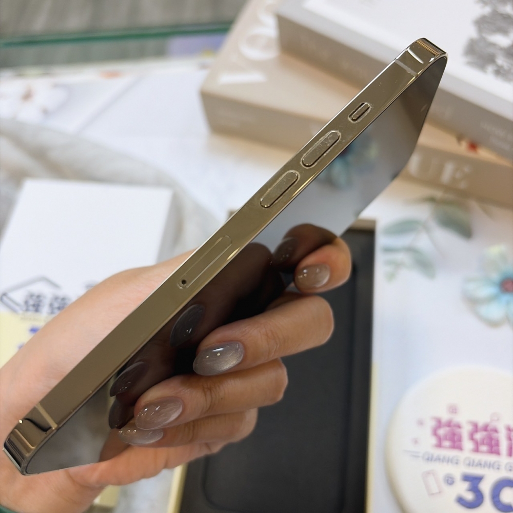 二手 13 Pro 128G 金色*91616 (店家保固365天)