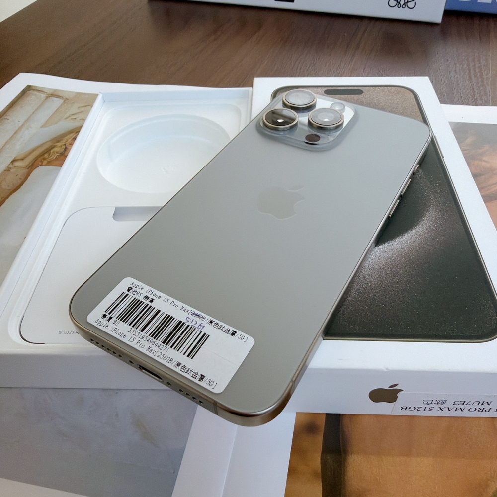 二手 15Promax 512G 原色*44271