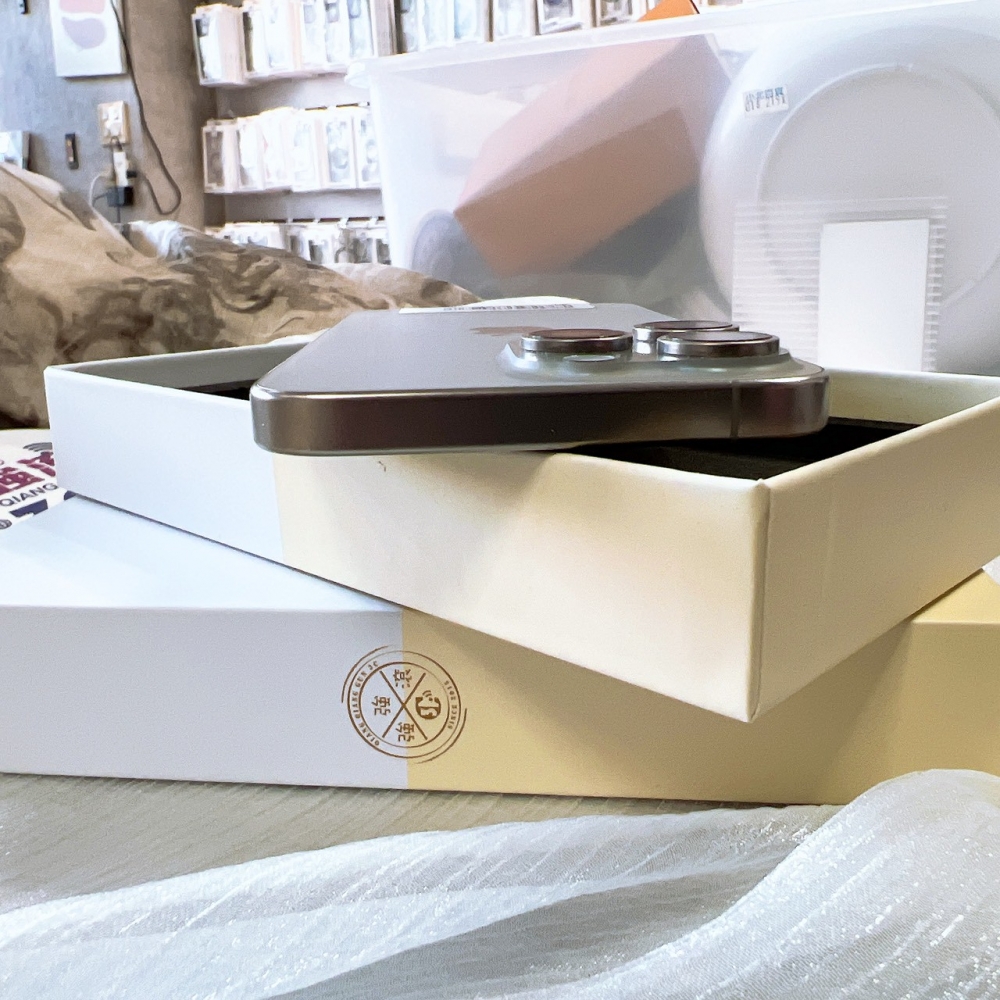 二手-iPhone15ProMax 256G 原色*61085（店家保固365天）