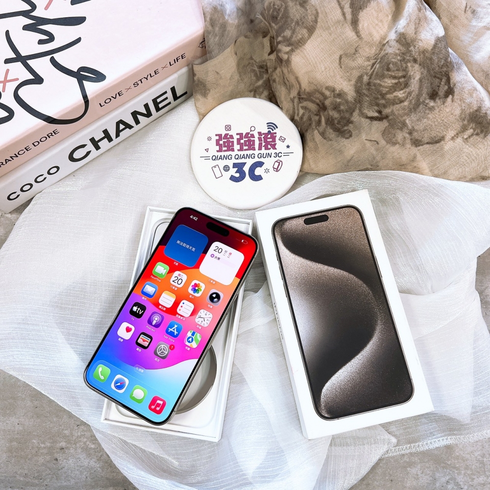 二手-iPhone15ProMax 256G 原色*45595(店家保固365天)