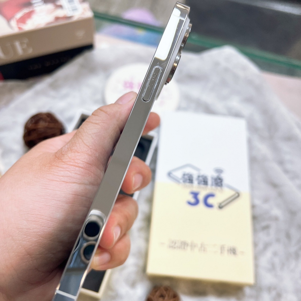 二手-iPhone14ProMax 512G 銀色*06987(店家保固365天)