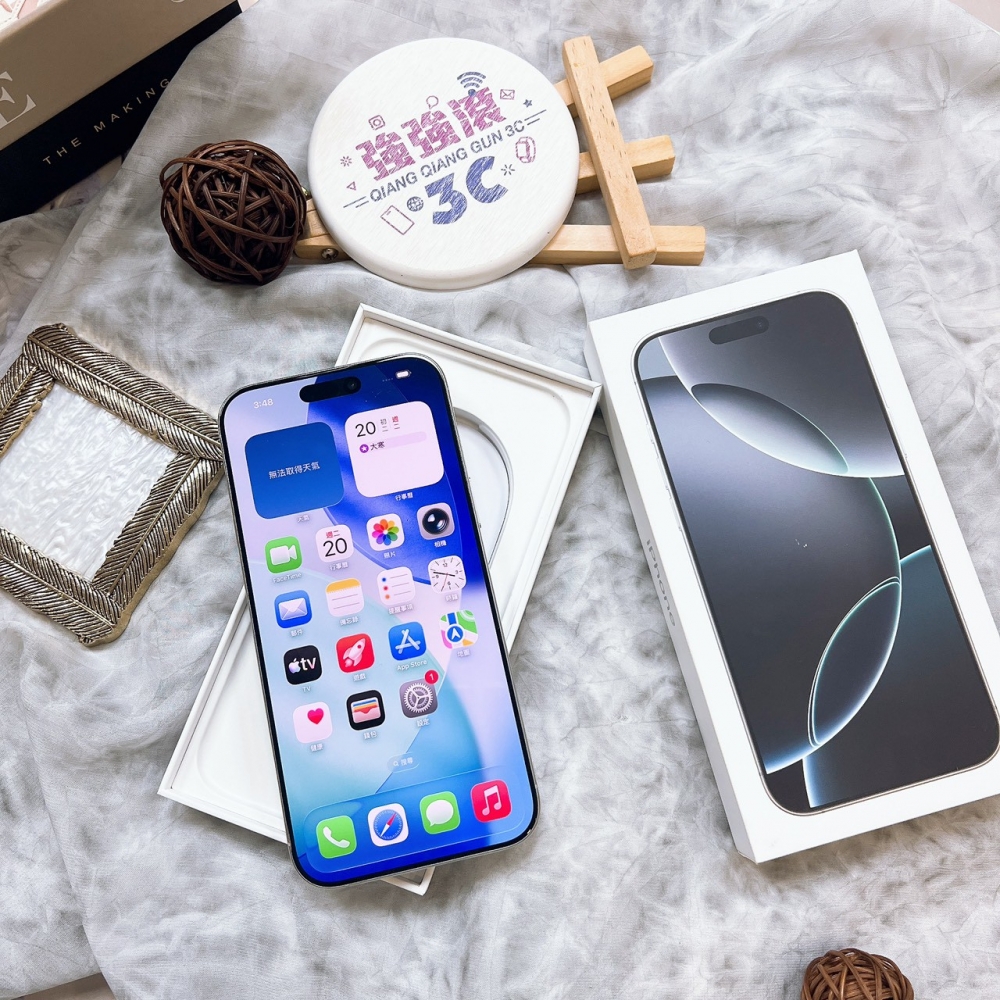 二手-iPhone16ProMax 256G 白色*06506（店家保固365天）