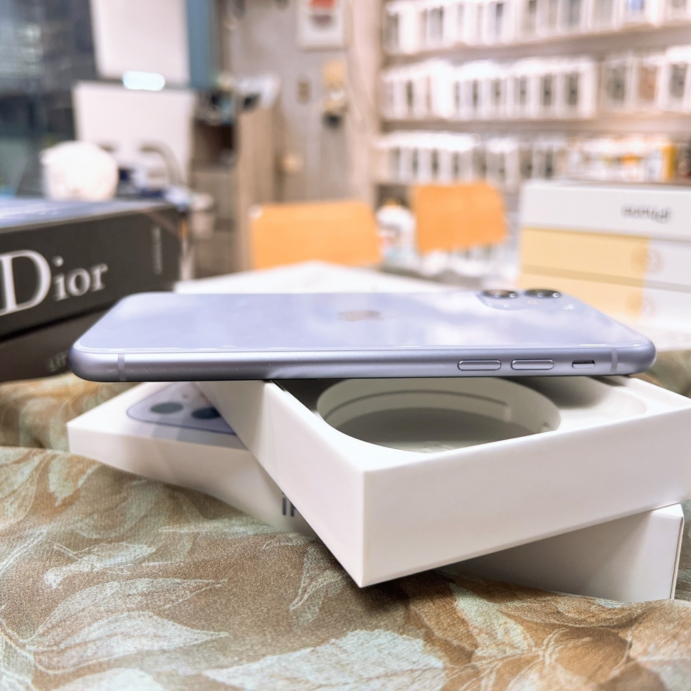 二手 iPhone11 64G 紫*13836(店家保固90天)