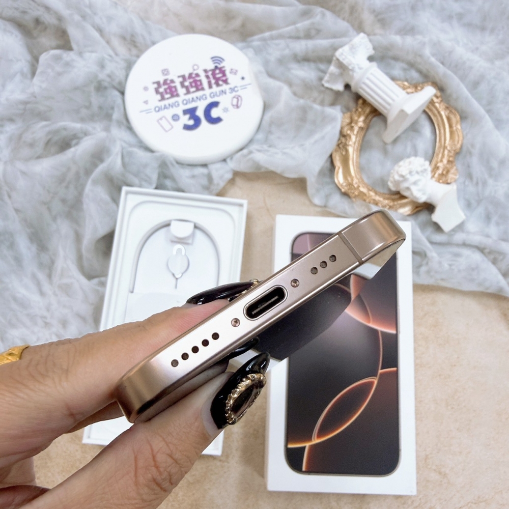 歸仁-二手iPhone16 Pro 256G 金色＃68499(店家保365天)