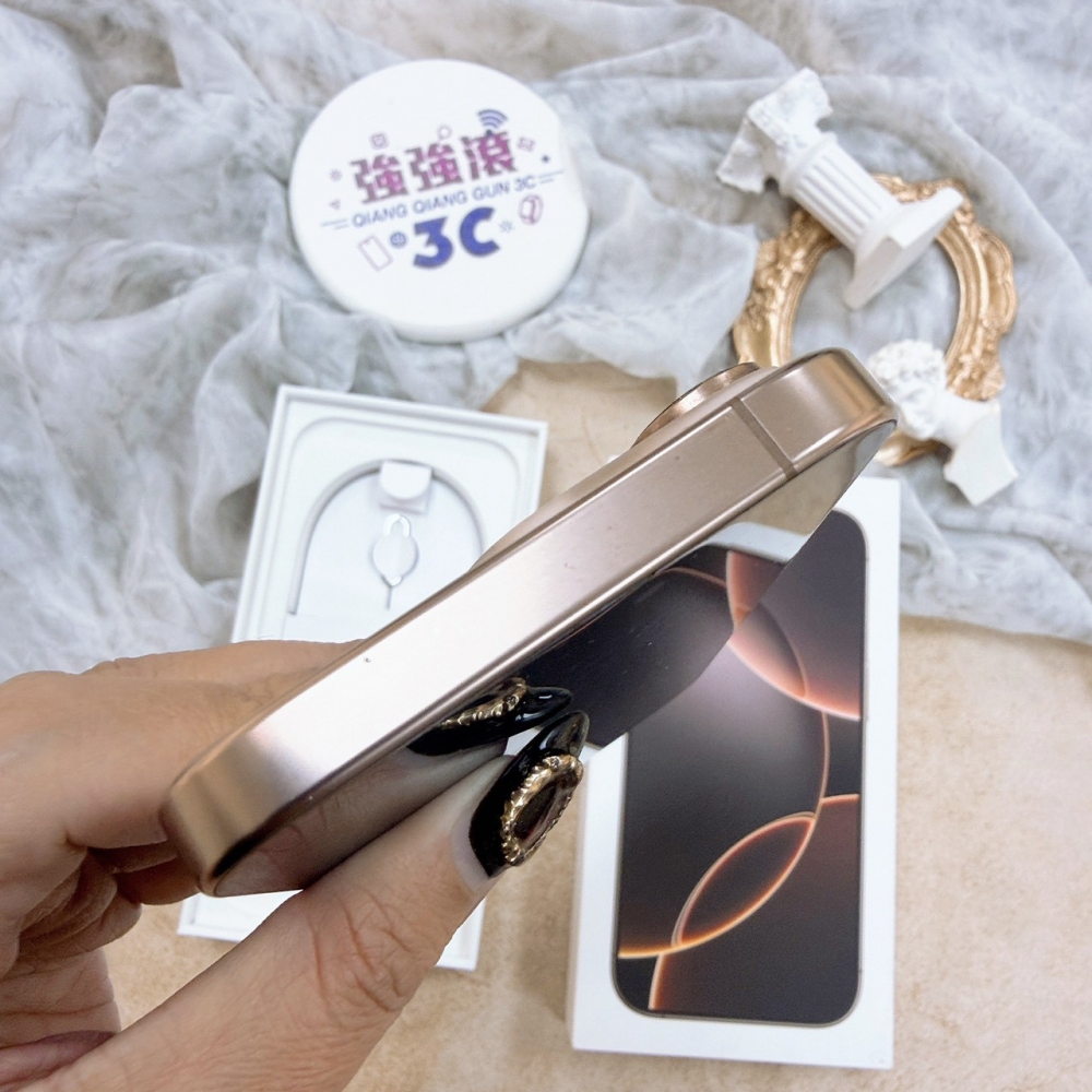 歸仁-二手iPhone16 Pro 256G 金色＃68499(店家保365天)