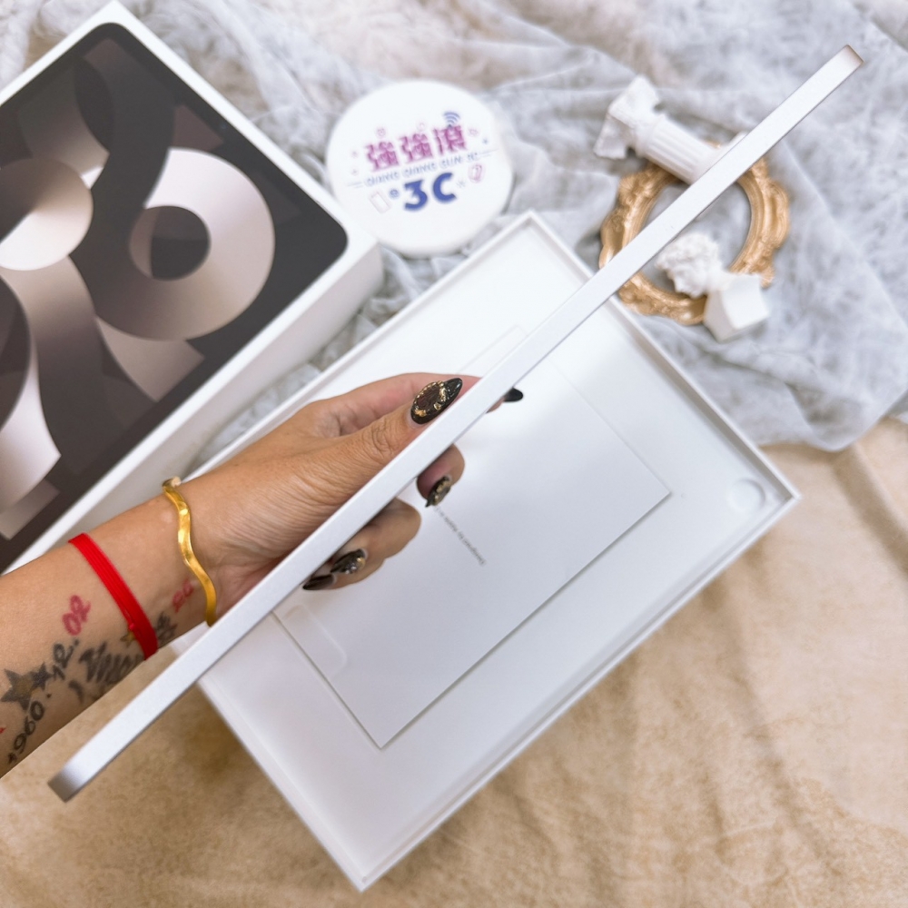 歸仁-二手iPad Air 5 64G 銀色＃CG6G2(店保30天)