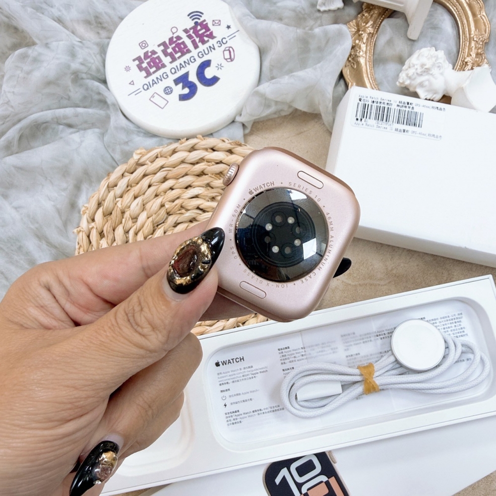 歸仁-二手Apple Watch S10 46MM 玫瑰金色＃VF067(店保30天)