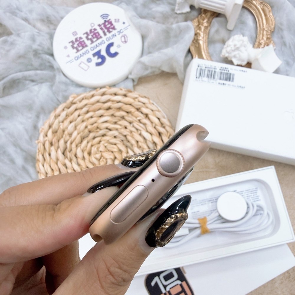 歸仁-二手Apple Watch S10 46MM 玫瑰金色＃VF067(店保30天)