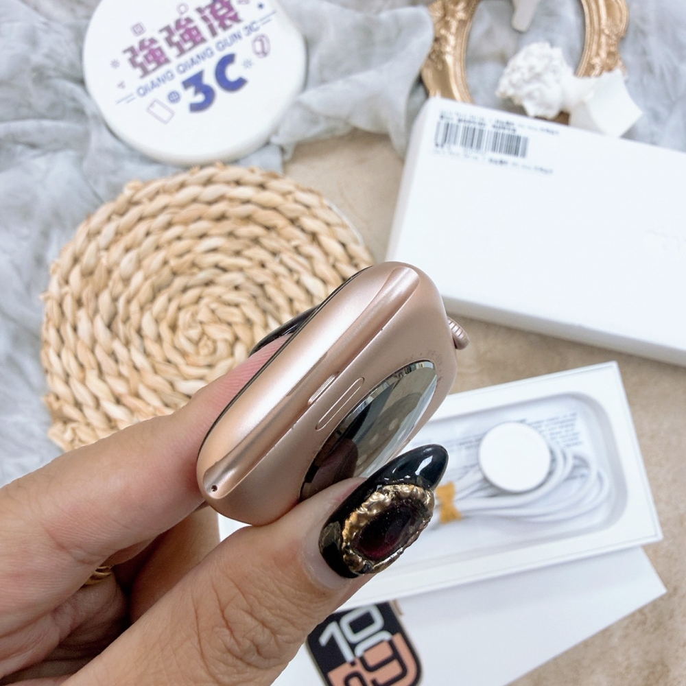 歸仁-二手Apple Watch S10 46MM 玫瑰金色＃VF067(店保30天)