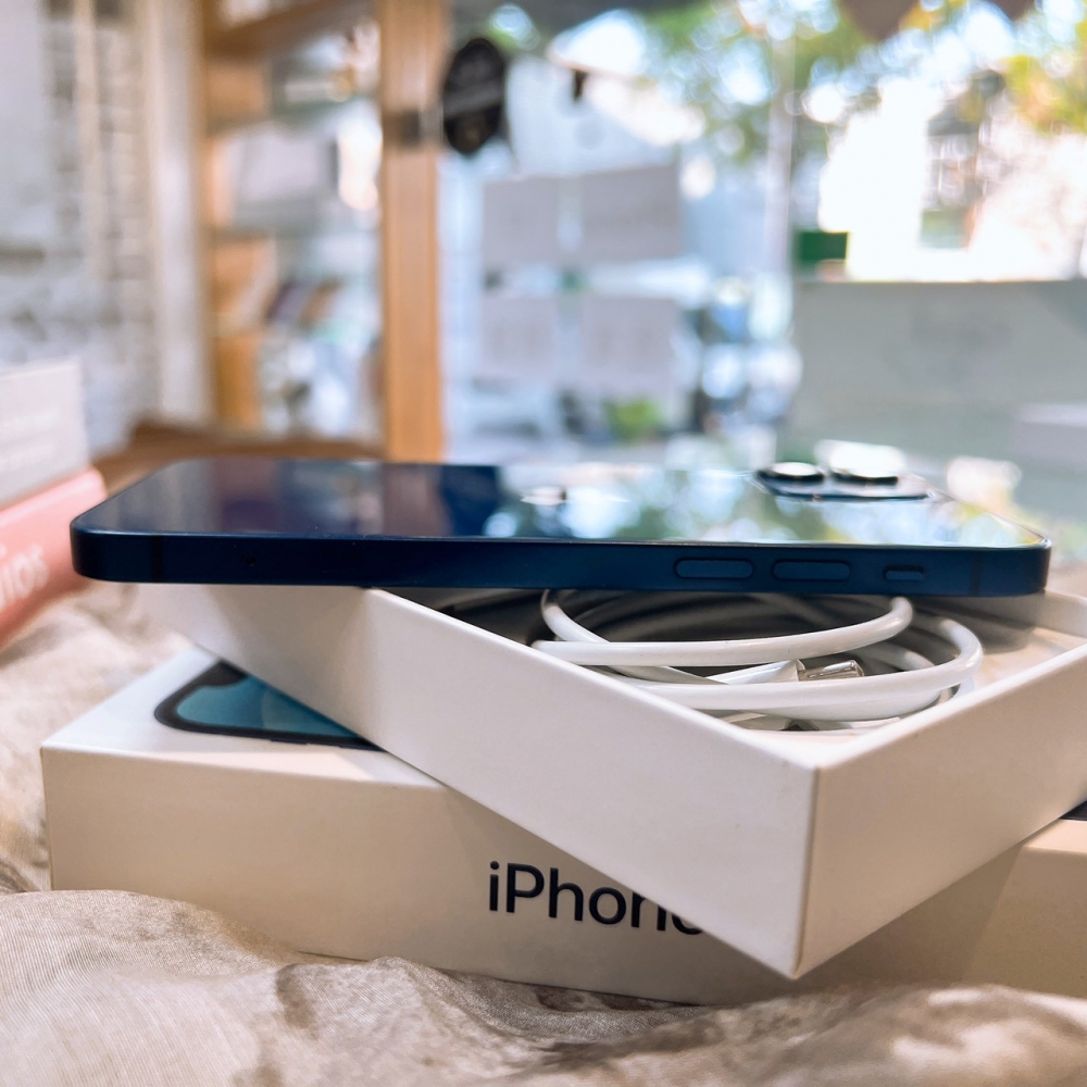 二手 iPhone12 128G 藍色*75954（店家保固）